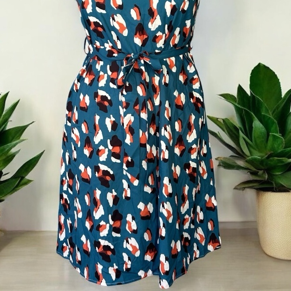 NWT!Teal Animal Print belted sleeveless pocket Midi Dress Size 10 or Medium - Picture 6 of 10